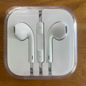 APPLE Ear Pods